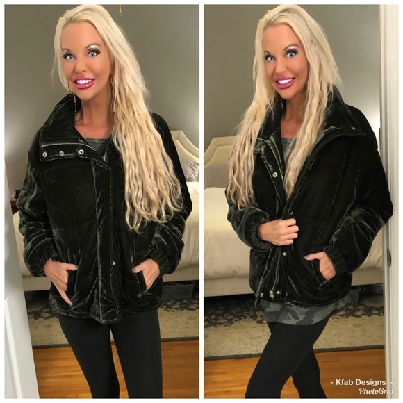 BEST! ❤️🌈Olive Puffer Velvet Jacket ! Beautiful - Picture 2 of 6
